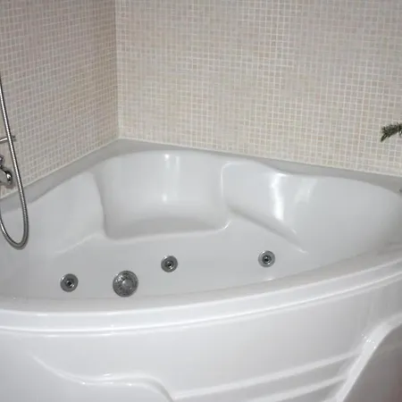 House With 5 Bedrooms In With Wonderful Mountain View Enclosed Garden And Wifi Padrón