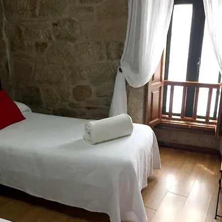 House With 5 Bedrooms In With Wonderful Mountain View Enclosed Garden And Wifi * Padrón